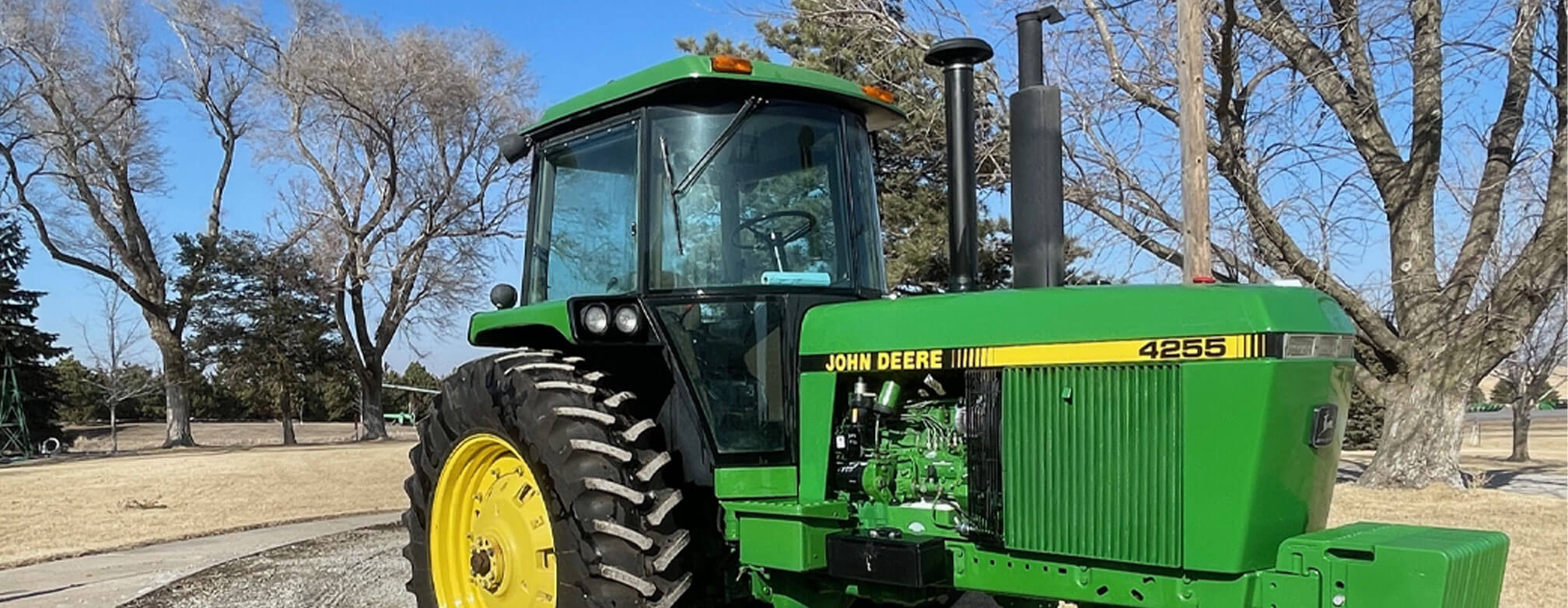 John Deere 4255 Tractor